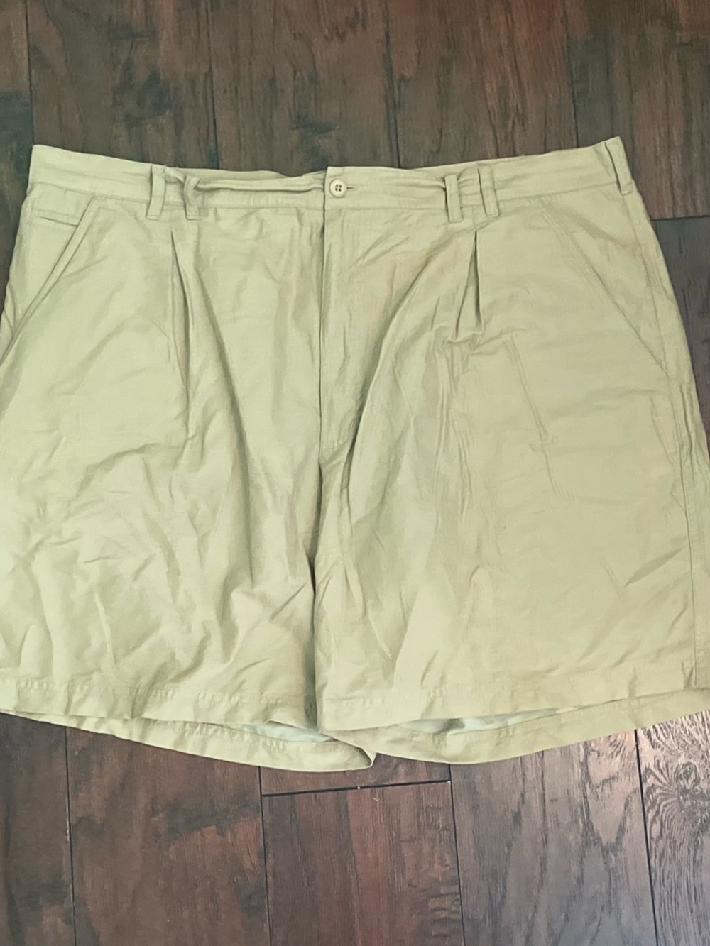 Vintage 90s Woolrich Men's Flat Front Khaki Shorts